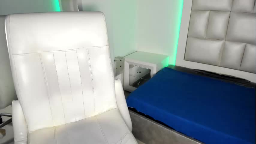 laura__js_ Cam Model Chat October 4, 2025