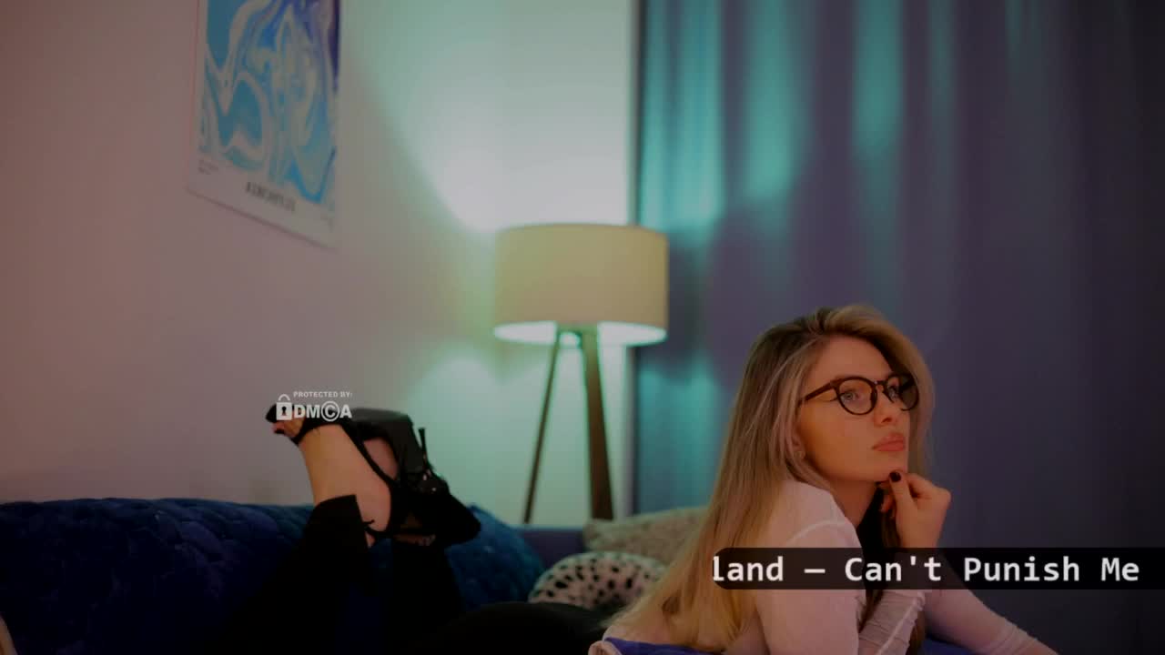 D_i_aM Cam Model Chat October 4, 2025