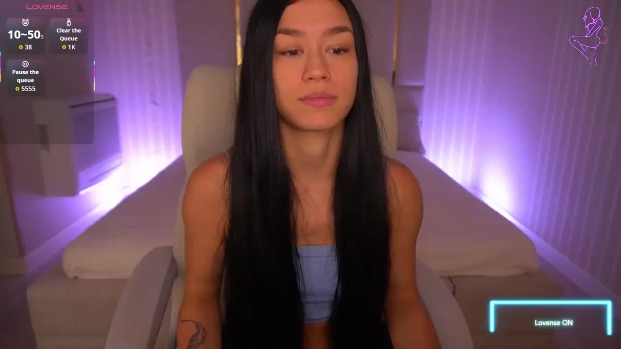 FataleNellie Cam Model Chat October 4, 2025