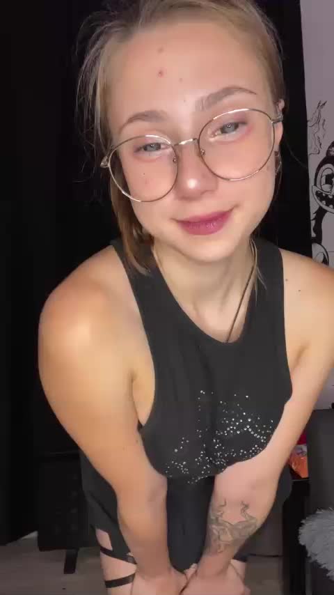 Vasha_Milasha Cam Model Chat October 4, 2025