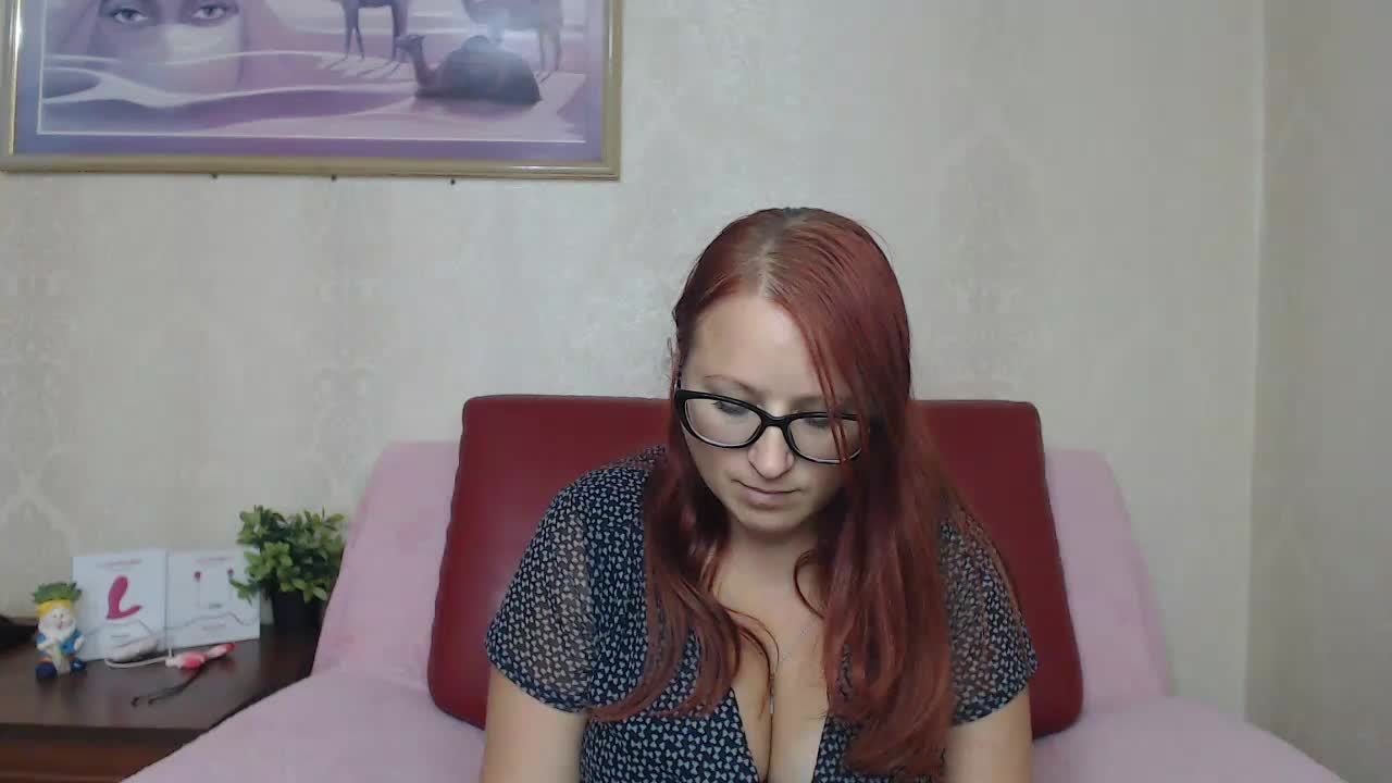 Lilia4joy Cam Model Chat October 4, 2025