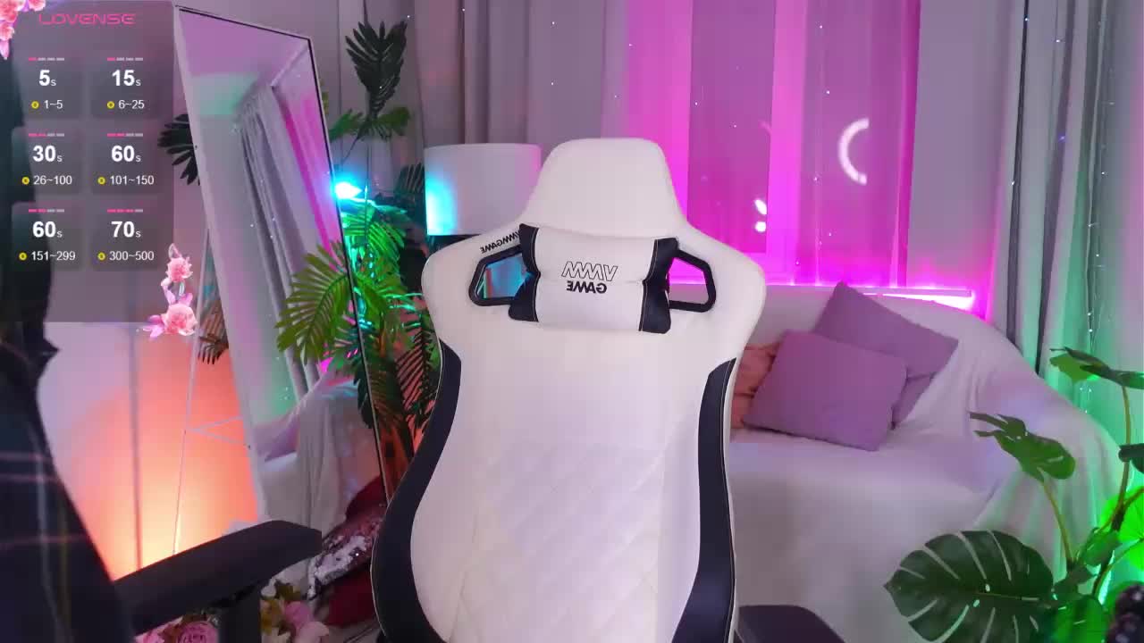 CrazyWine Cam Model Chat October 4, 2025