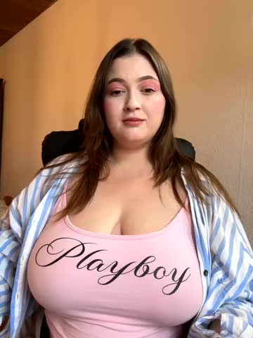 Kamilla_Loop Cam Model Chat October 4, 2025