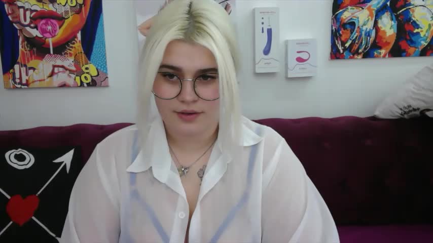 Amber_Monro Cam Model Chat October 4, 2025