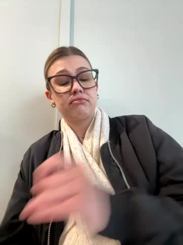 RinaCat Cam Model Chat October 4, 2025