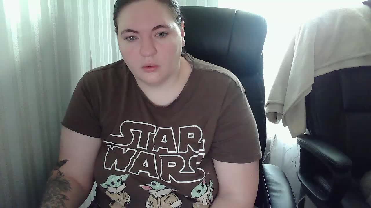 XLisaBlueX Cam Model Chat October 4, 2025