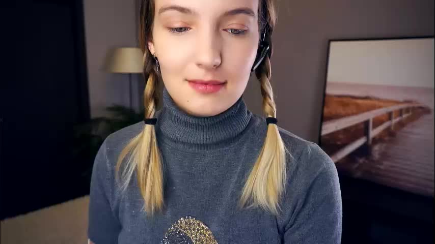 tashinapetitto Cam Model Chat October 4, 2025