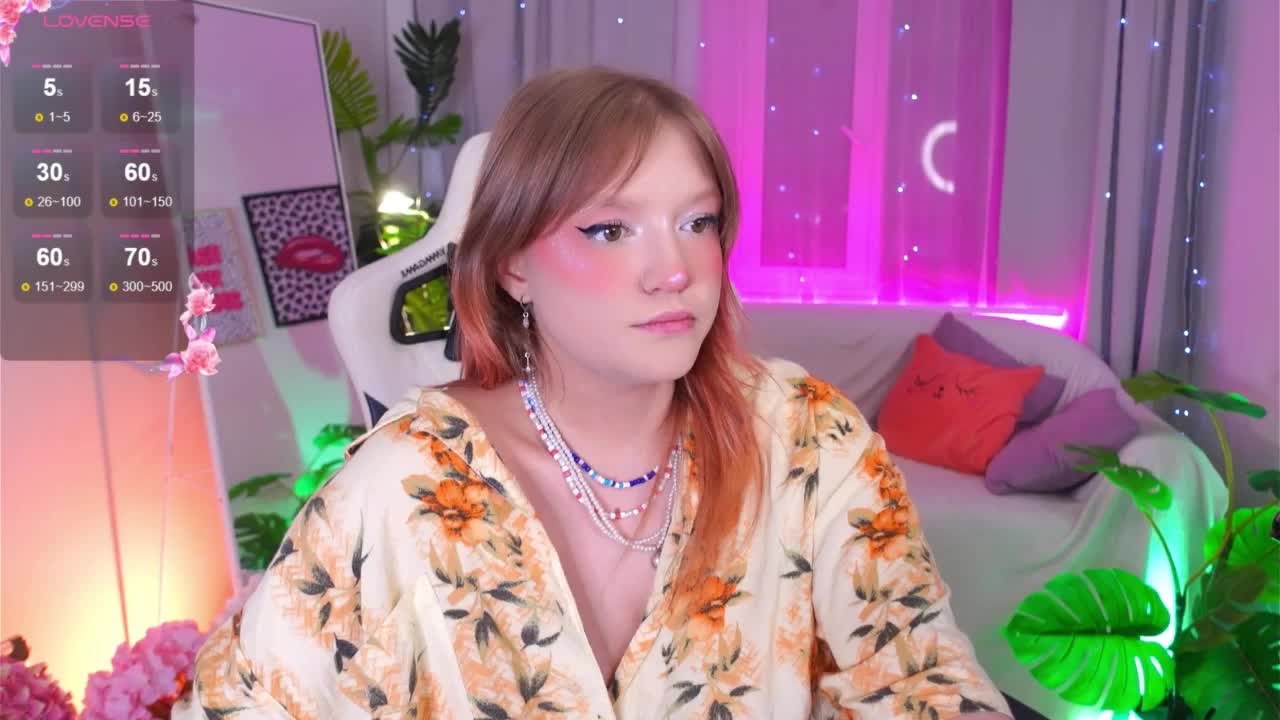 CrazyWine Cam Model Chat October 4, 2025