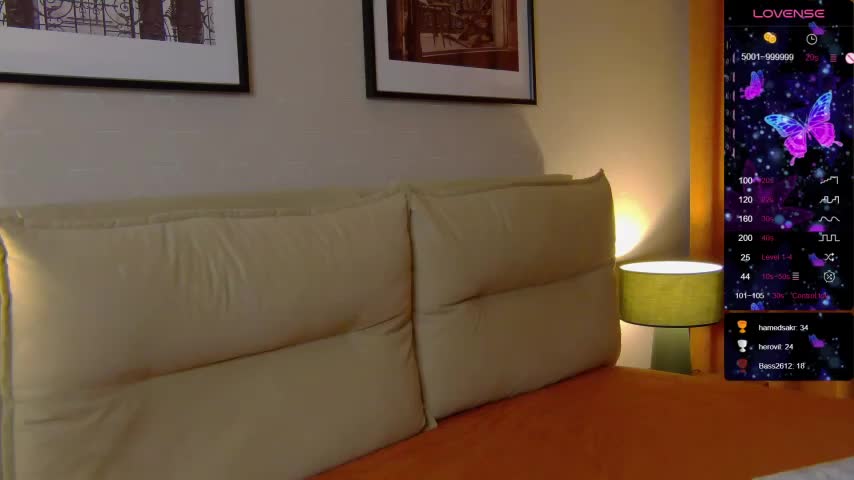 Holly_Molii Cam Model Chat October 4, 2025