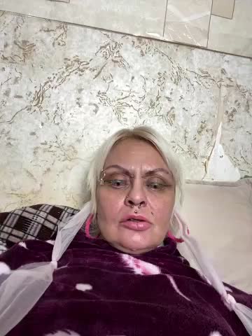 Gardener_of_Illusions Cam Model Chat October 4, 2025