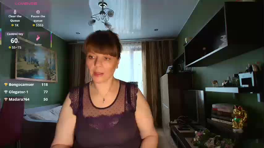 Veronika_Gold Cam Model Chat October 4, 2025