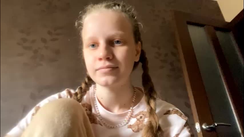 berniecemontell Cam Model Chat October 4, 2025