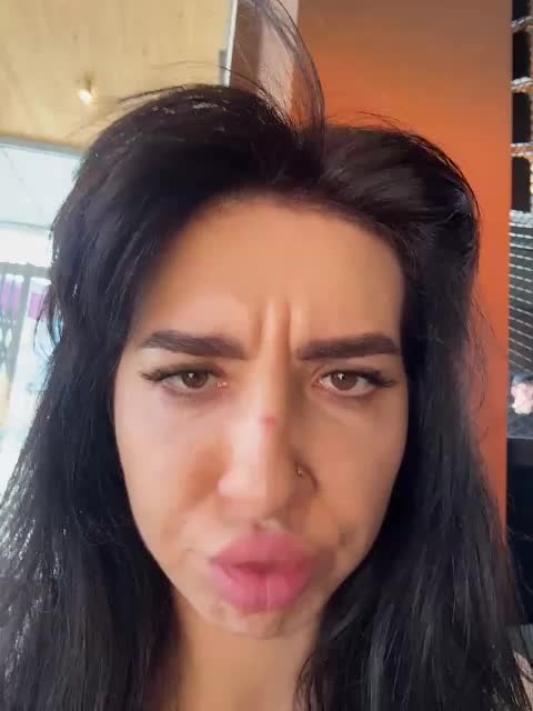 -DEVOCHKA-YYY- Cam Model Chat October 4, 2025