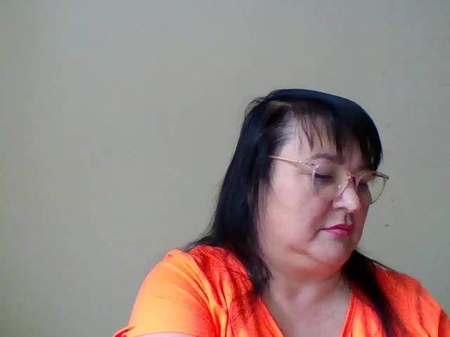 lora805608 Cam Model Chat October 4, 2025