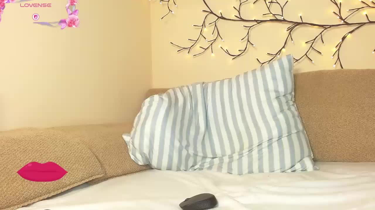 furbaFox Cam Model Chat October 4, 2025