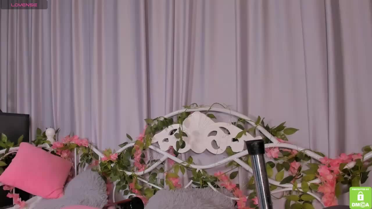 Jane-sensitive Cam Model Chat October 4, 2025