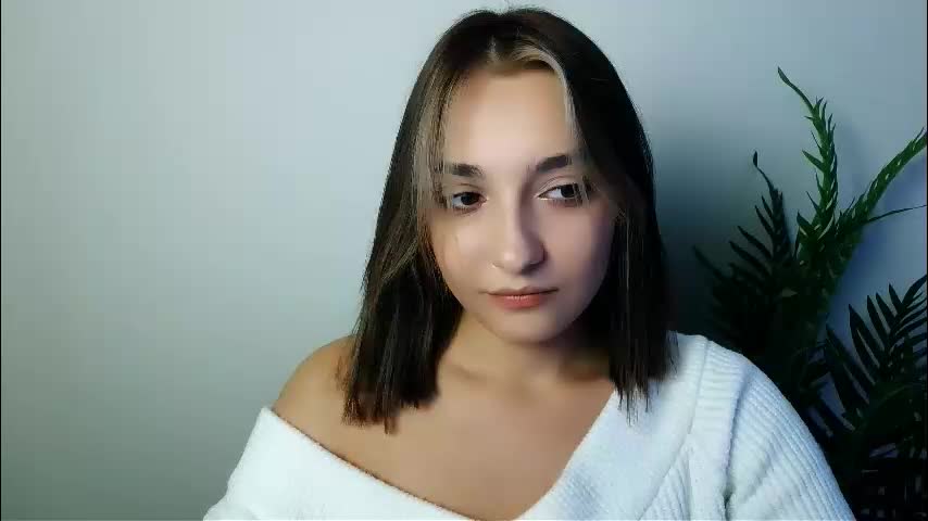 veryveryshygirl Cam Model Chat October 4, 2025