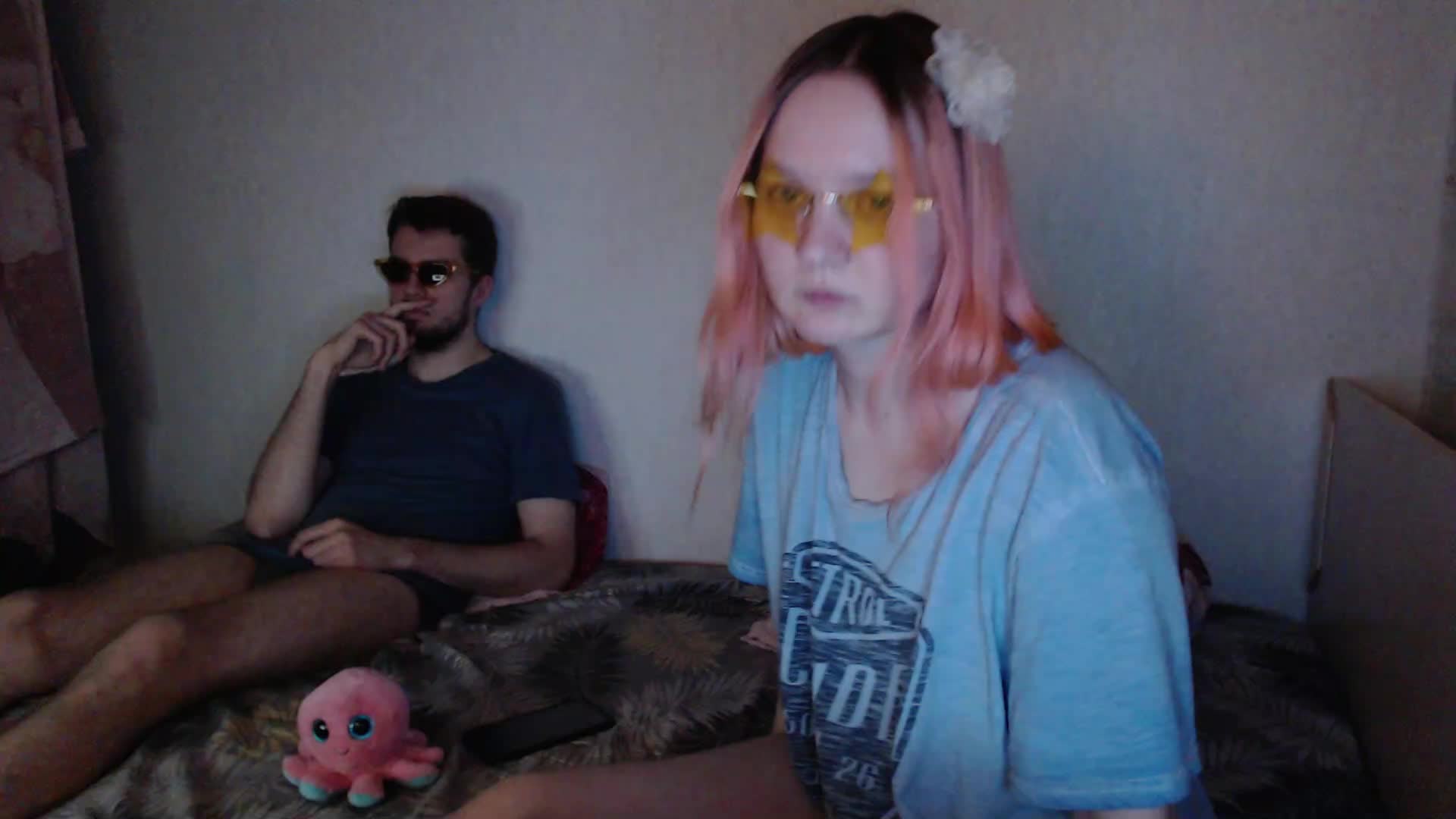 ElectroCinnamon Cam Model Chat October 4, 2025