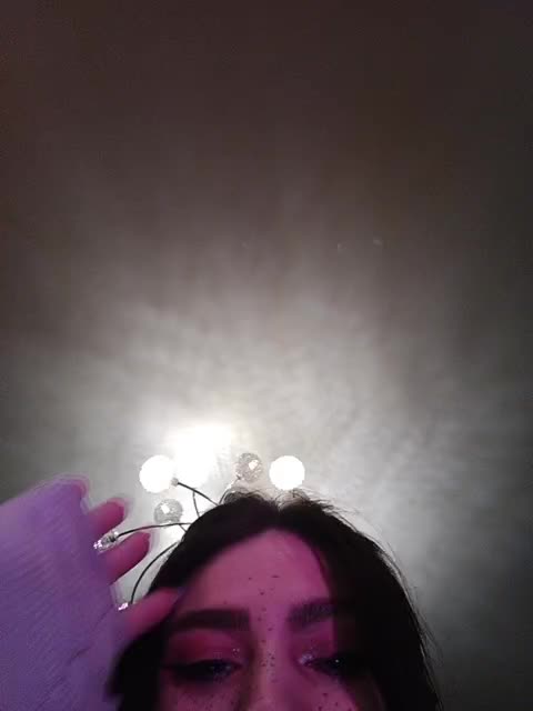 Jeanneen Cam Model Chat October 4, 2025