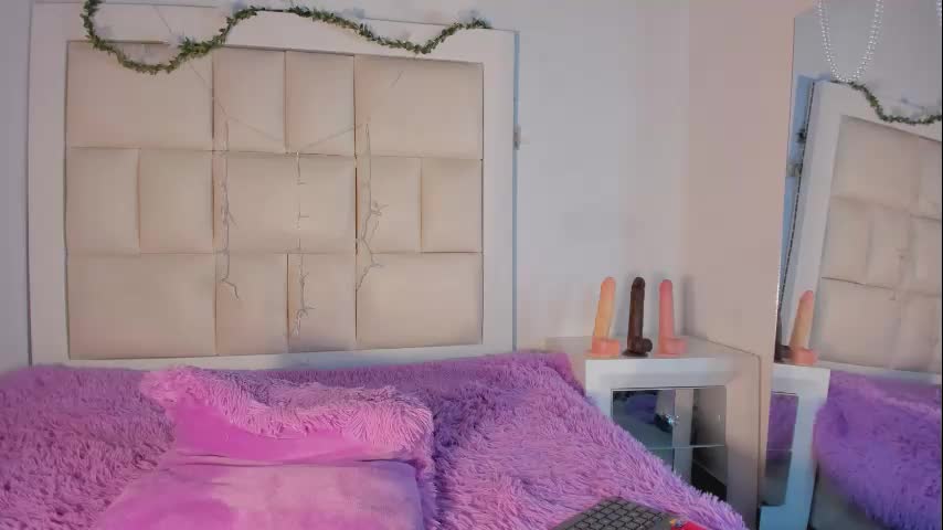 ashley_js Cam Model Chat October 4, 2025