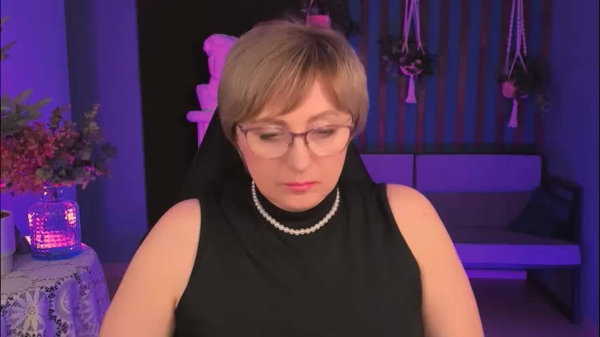 sugarvi Cam Model Chat October 4, 2025