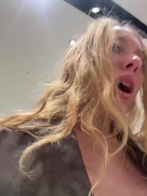 LiiBaby Cam Model Chat October 4, 2025