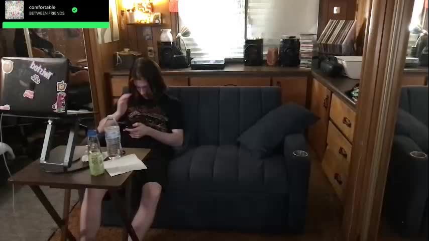 incognitoqueen Cam Model Chat October 4, 2025