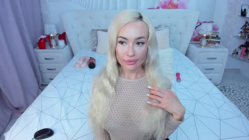 HottieSweetBritney Cam Model Chat October 4, 2025