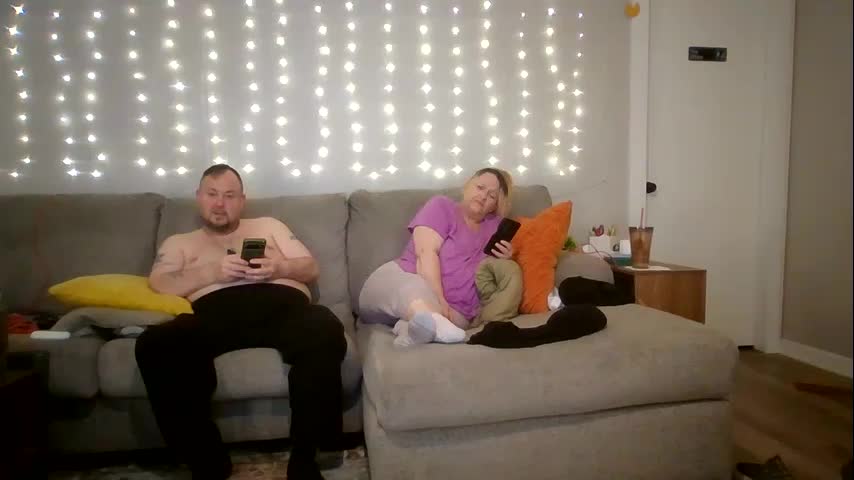 victoriaandjesse Cam Model Chat October 4, 2025