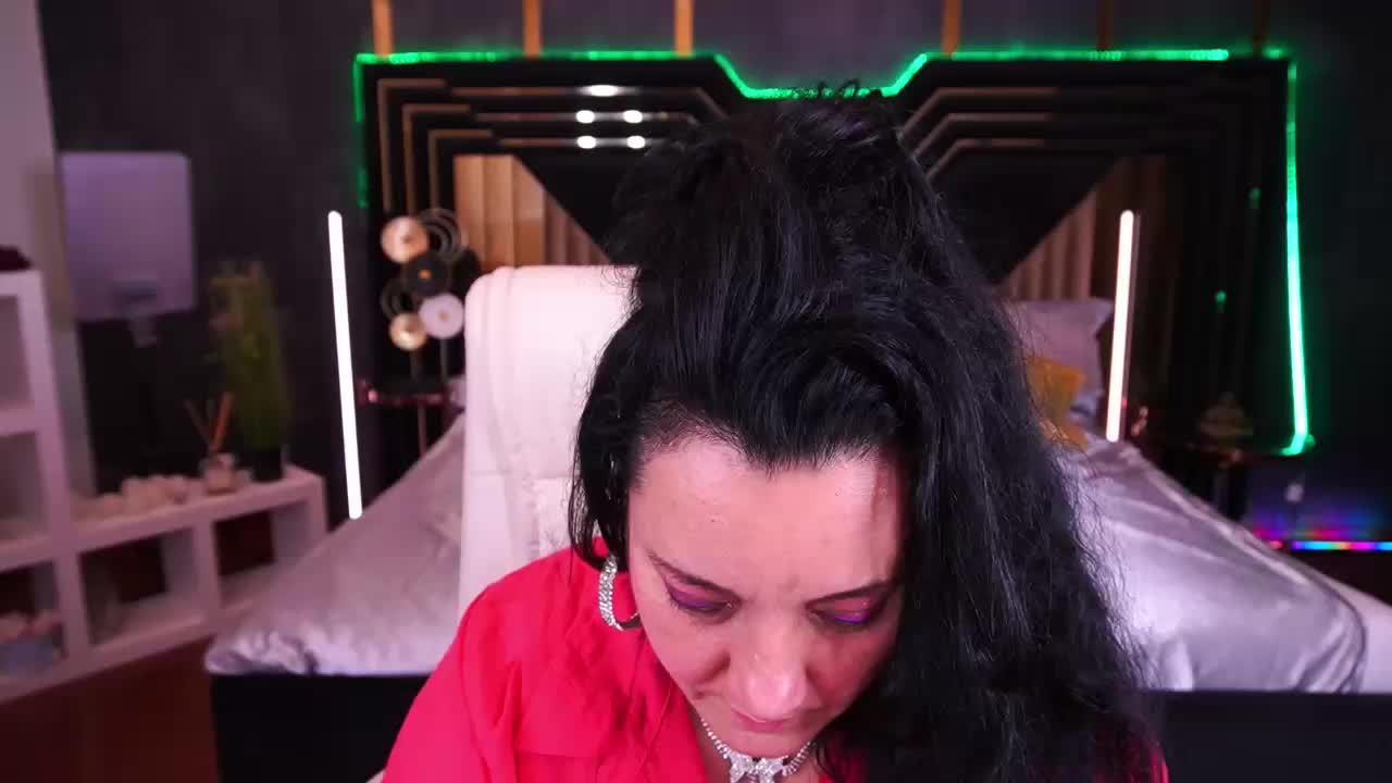 ValeryRosseee Cam Model Chat October 4, 2025