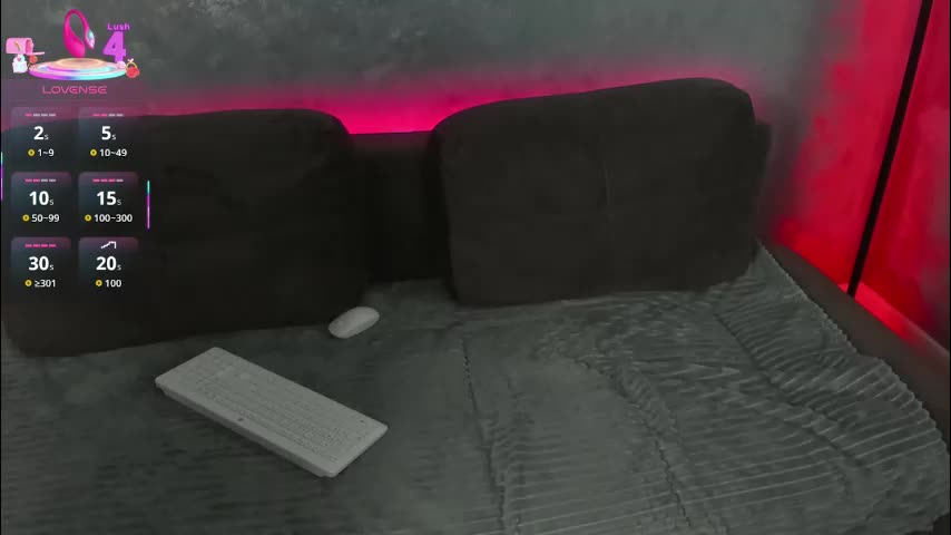 divinedolls Cam Model Chat October 4, 2025