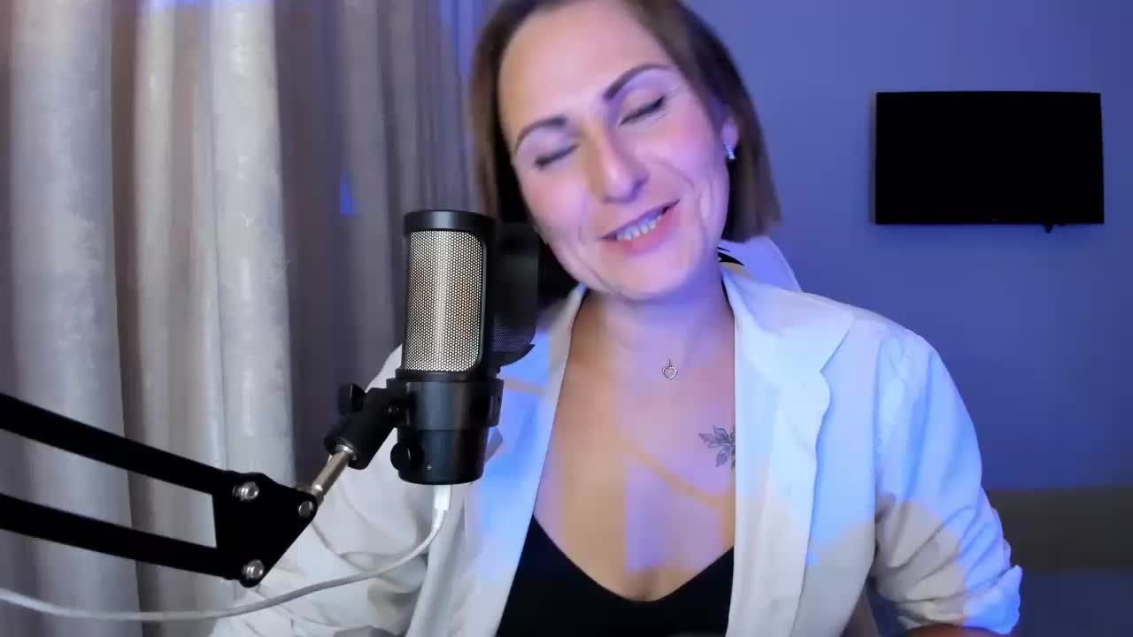 Kiza9 Cam Model Chat October 5, 2025