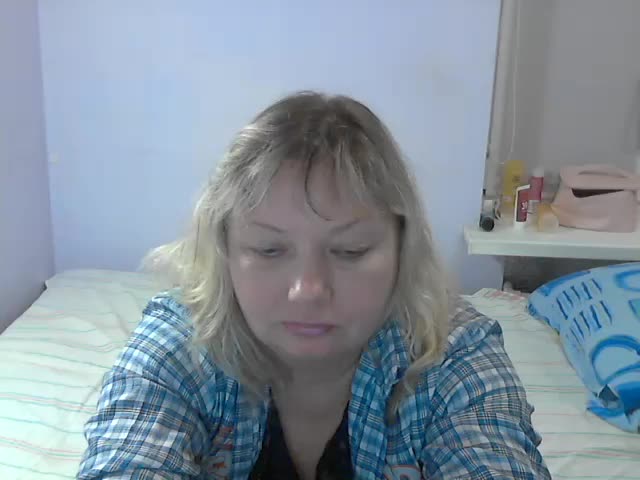 LucyAlexis Cam Model Chat October 5, 2025