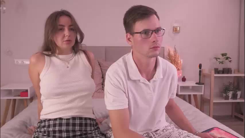 krutfrut Cam Model Chat October 5, 2025