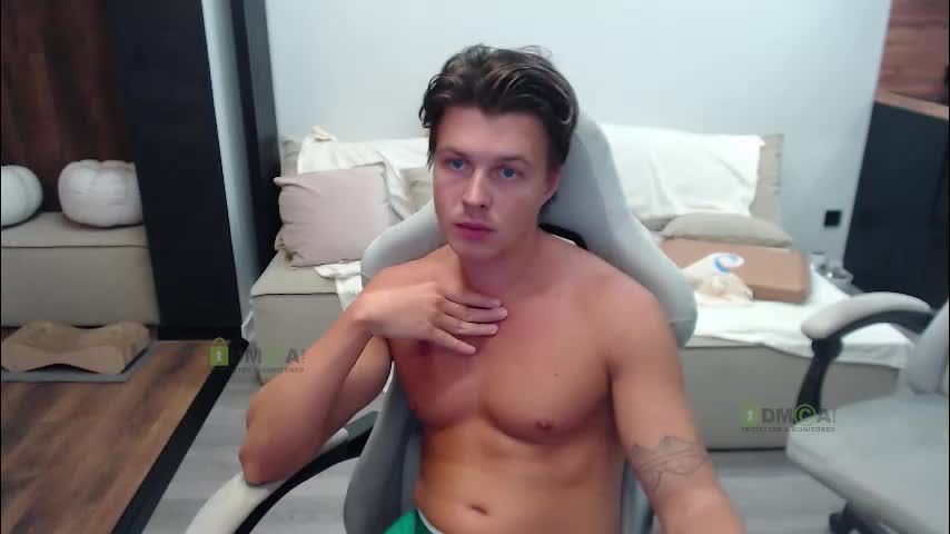 sunny1girl Cam Model Chat October 5, 2025