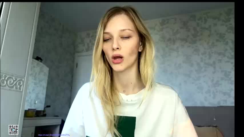 darlingdarinka Cam Model Chat October 5, 2025