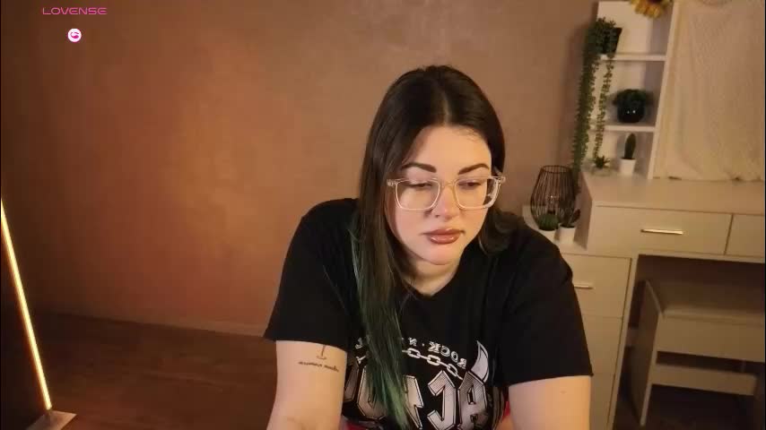 sunflower0907 Cam Model Chat October 5, 2025