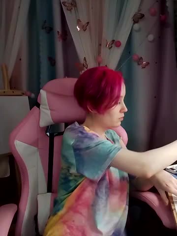 Fuzzy_Unicorn Cam Model Chat October 5, 2025