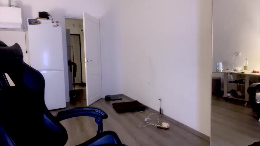 sailormoon666_ Cam Model Chat October 5, 2025