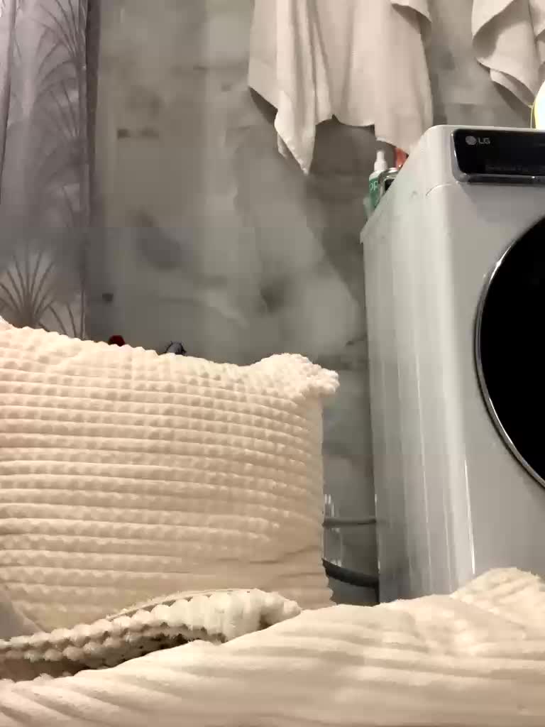 AlenaRai Cam Model Chat October 5, 2025