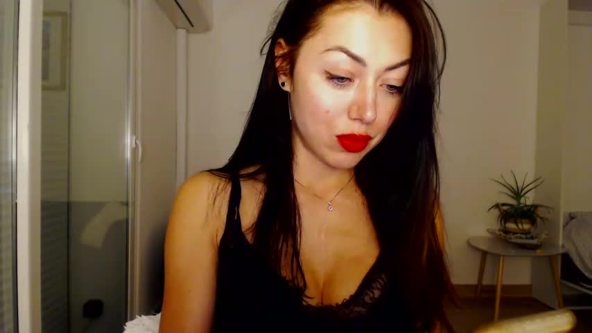 lola_Queen92 Cam Model Chat October 5, 2025