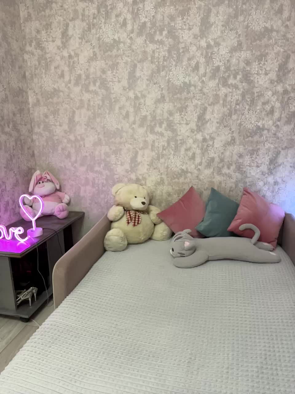 SeXXyMagic Cam Model Chat October 5, 2025