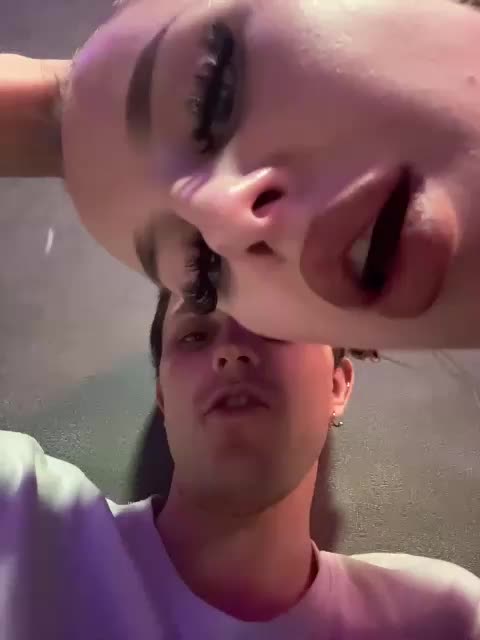 FLAUNDER18X Cam Model Chat October 5, 2025