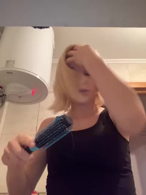 Ale4kaxx Cam Model Chat October 5, 2025