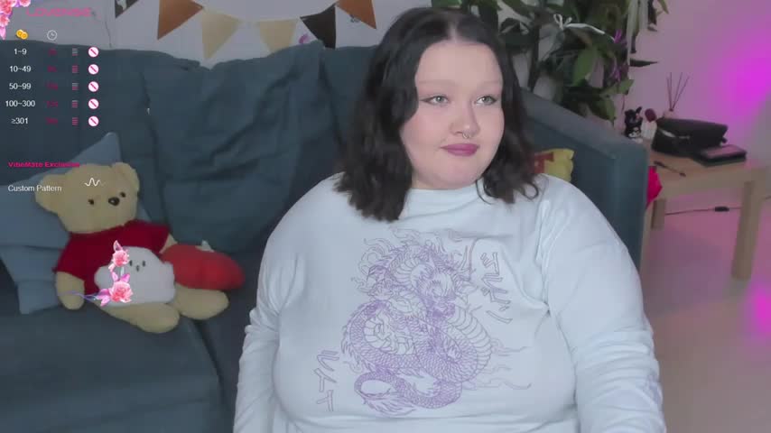 LilyBelll Cam Model Chat October 5, 2025