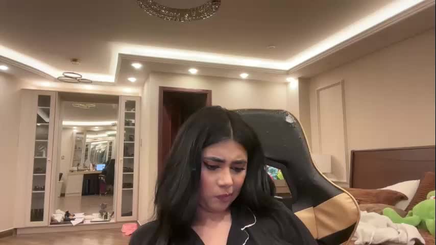 therealcamilabaddie Cam Model Chat October 5, 2025