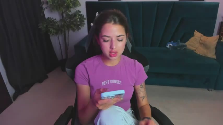 CharleneWoods Cam Model Chat October 5, 2025