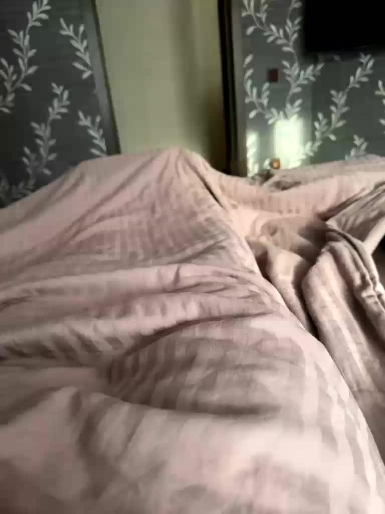 Belladonna-5 Cam Model Chat October 5, 2025