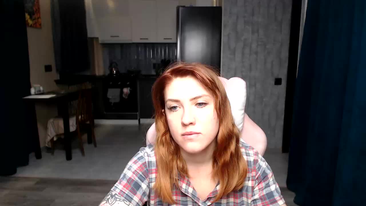 Regimasmile Cam Model Chat October 5, 2025