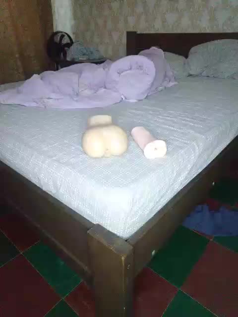 Master_Submissive Cam Model Chat October 5, 2025